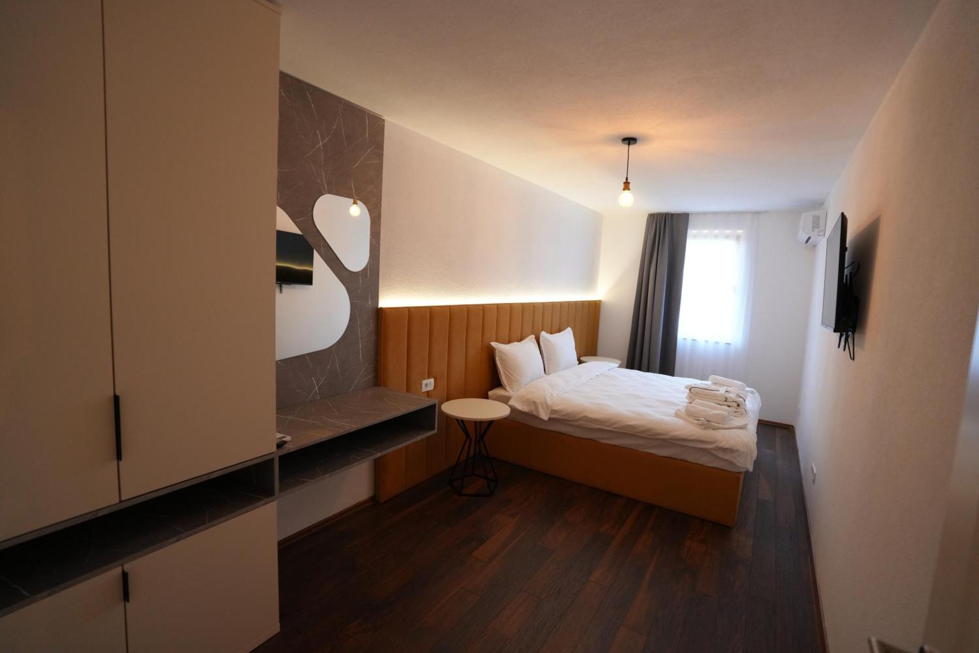 פריזרן Biond Hotel מראה חיצוני תמונה