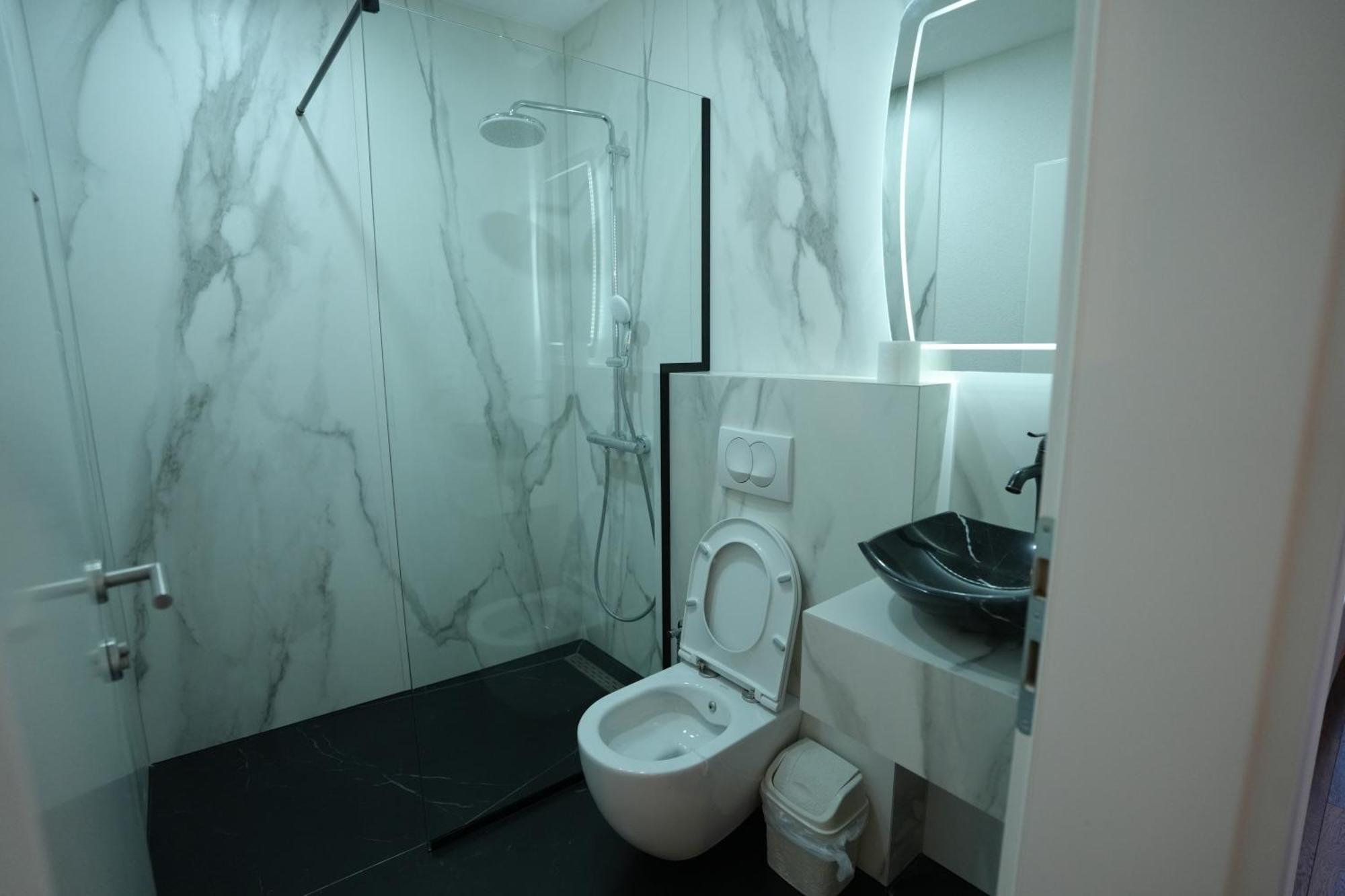 פריזרן Biond Hotel מראה חיצוני תמונה