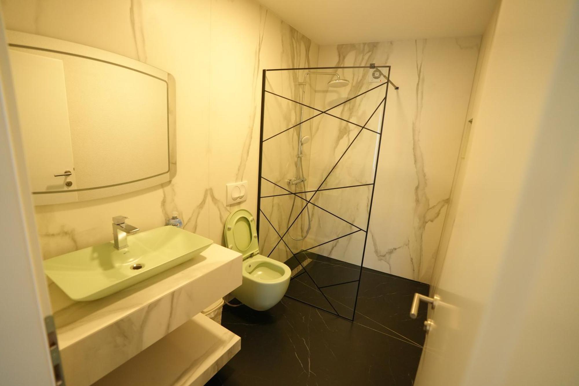 פריזרן Biond Hotel מראה חיצוני תמונה