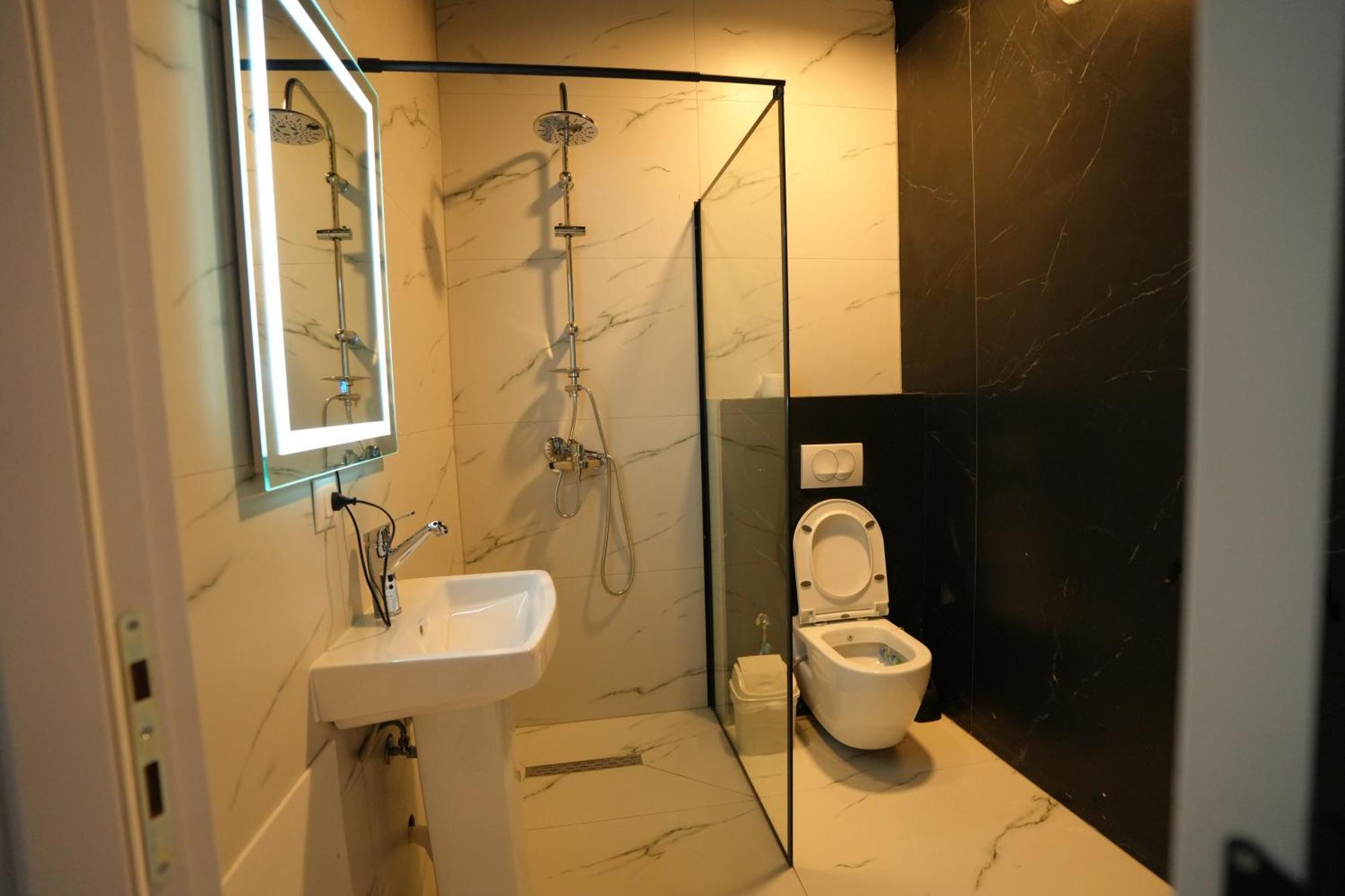 פריזרן Biond Hotel מראה חיצוני תמונה