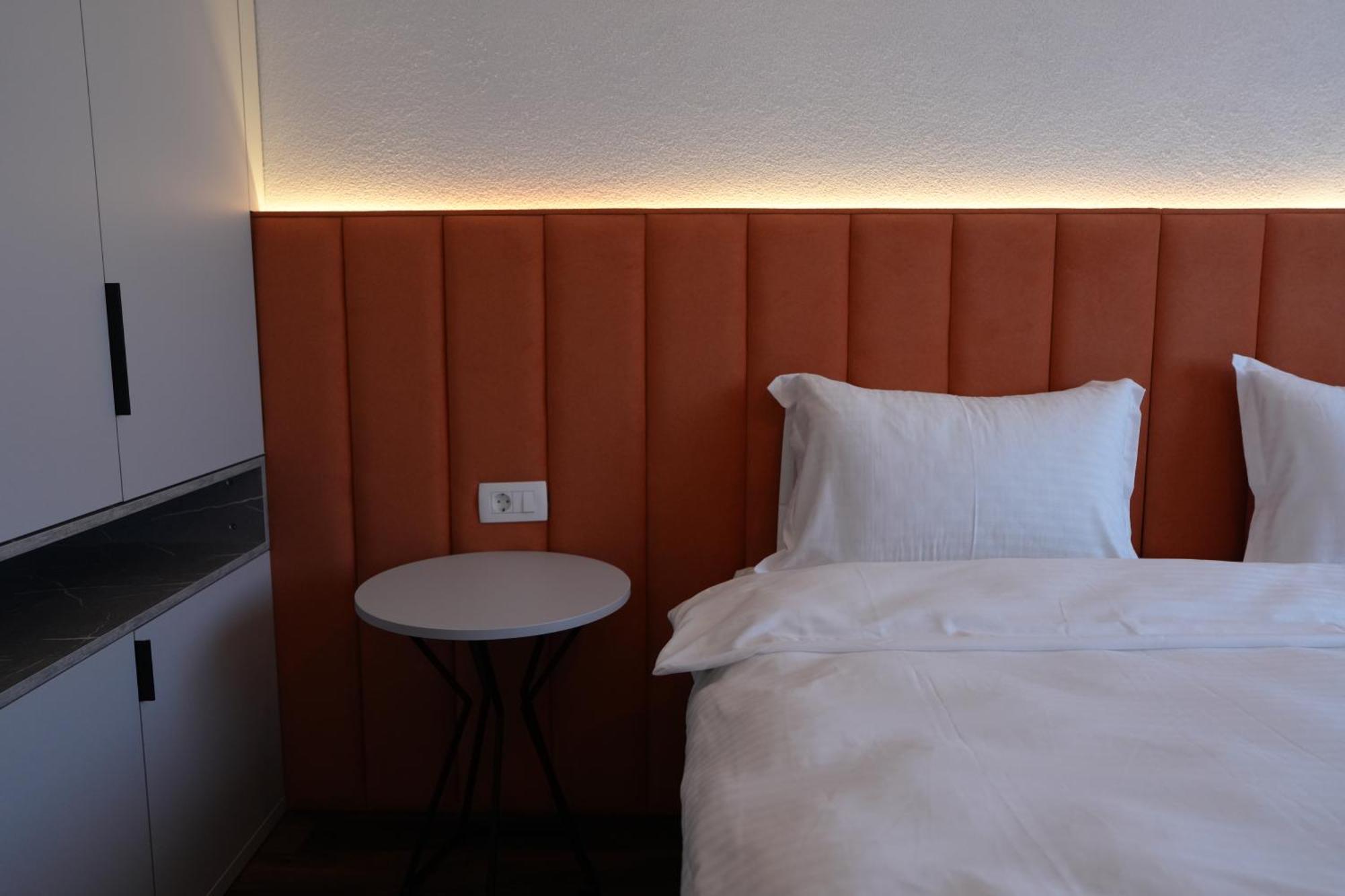 פריזרן Biond Hotel מראה חיצוני תמונה